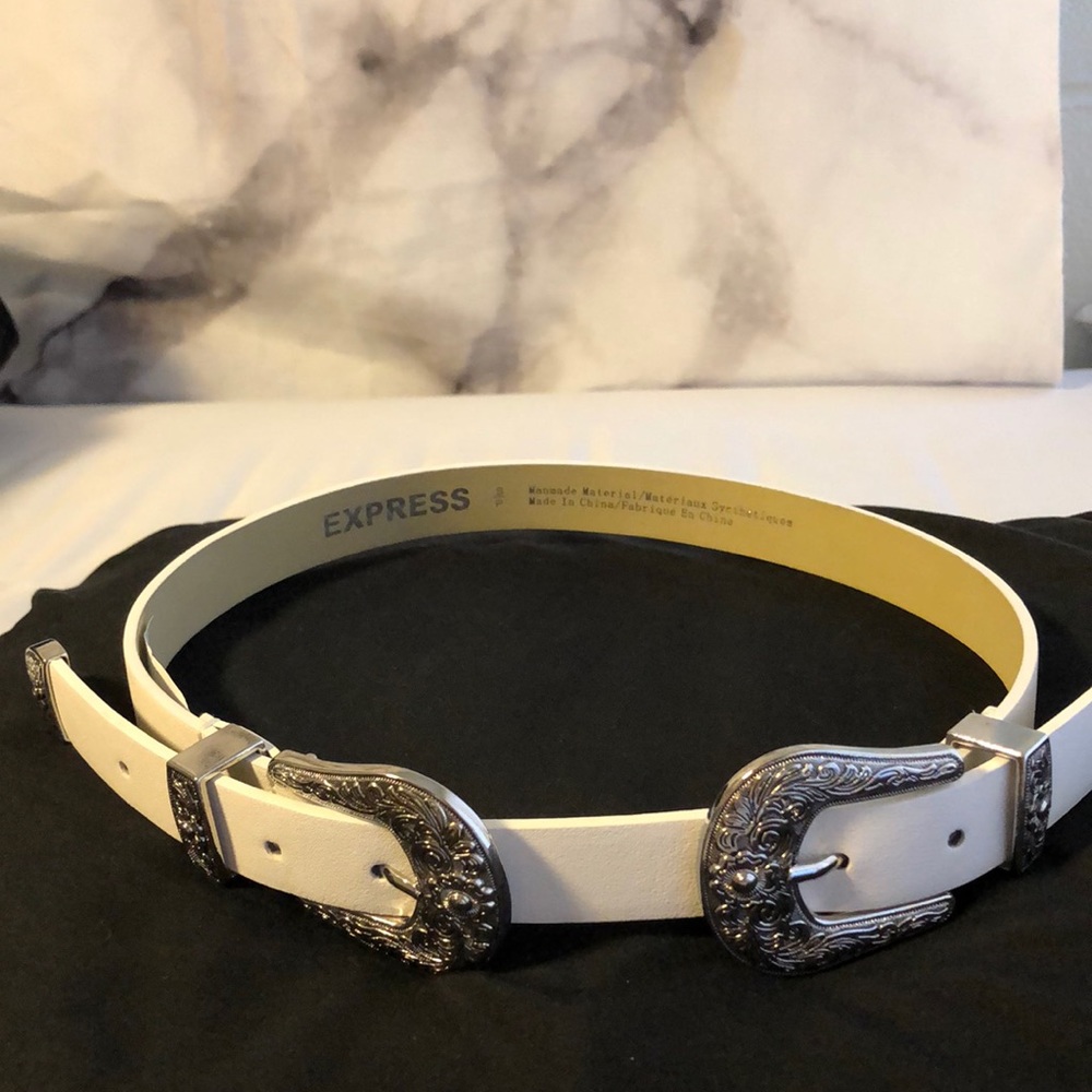 EXPRESS white double buckle belt